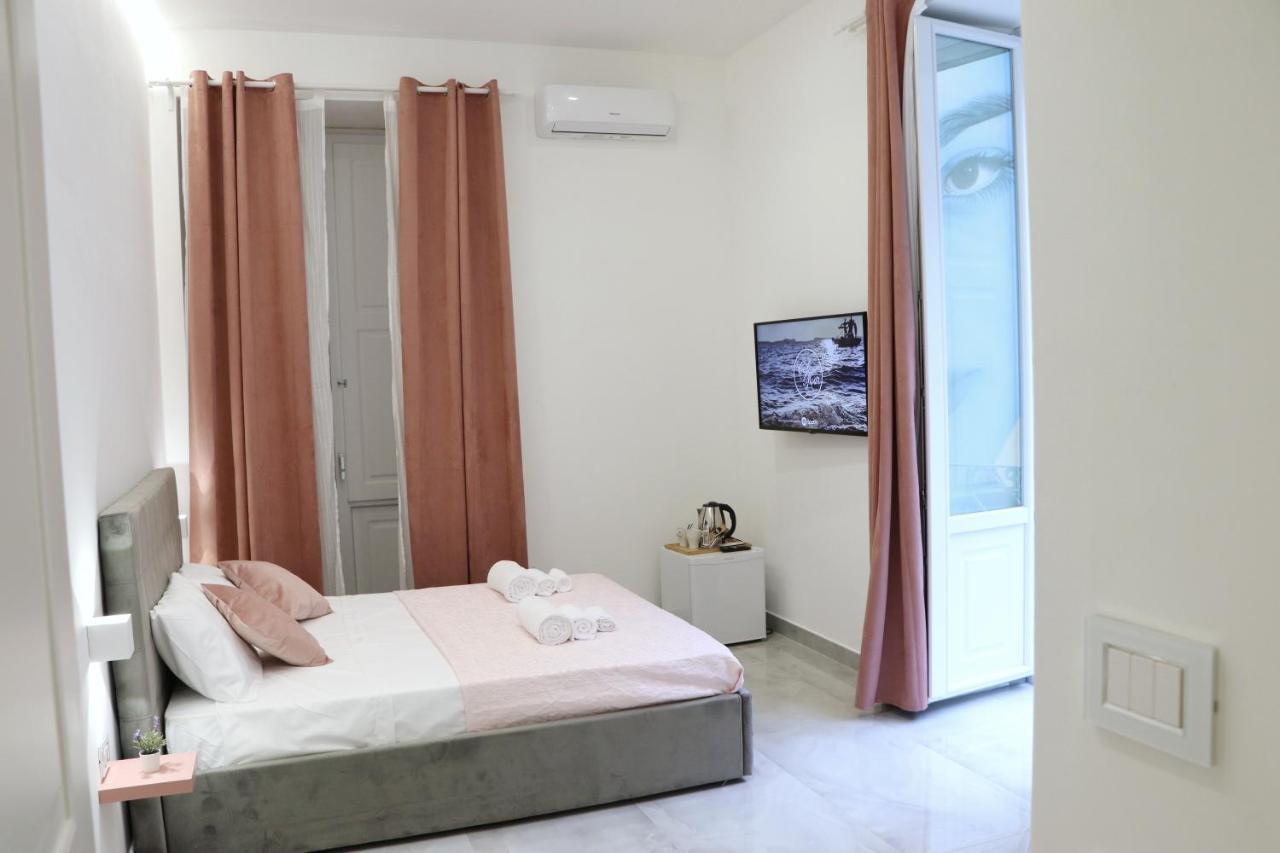 Barbaro Suite & Apartment Νάπολη Εξωτερικό φωτογραφία